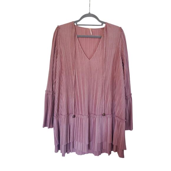 Free People Rose Pink Pleated Boho Festival Can’t Help It Mini Dress, Size XS - Picture 1 of 10
